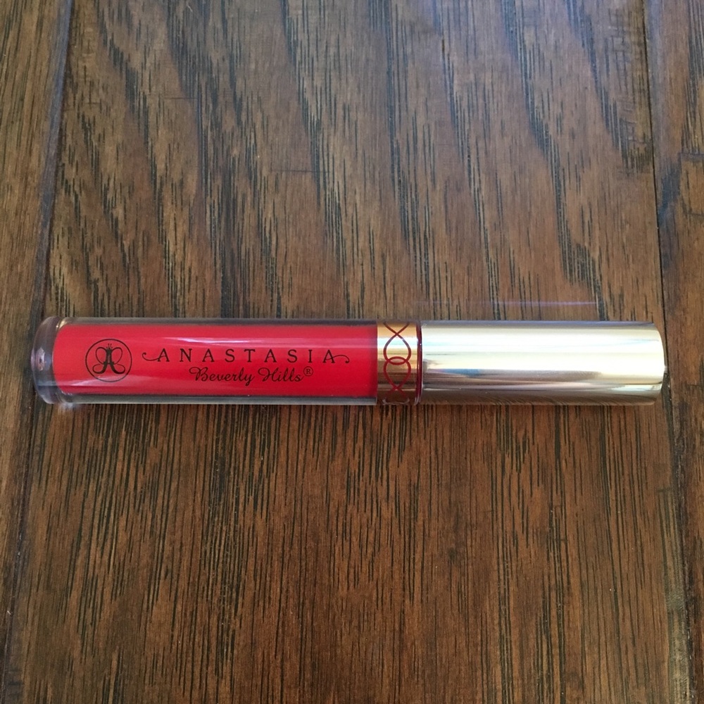 ABH Liquid Lipstick - American Doll